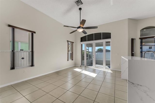 1856 NE 3rd Ct, Homestead, FL 33033