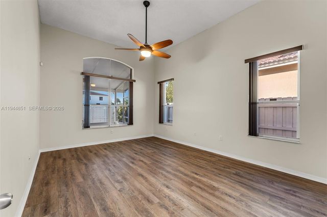 1856 NE 3rd Ct, Homestead, FL 33033