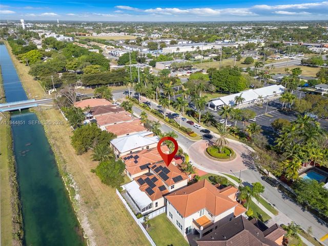 1856 NE 3rd Ct, Homestead, FL 33033