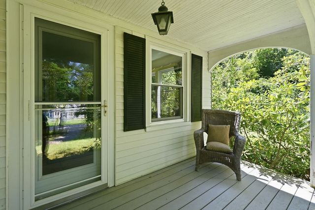 3057 Palmer St, Palmer, MA 01069