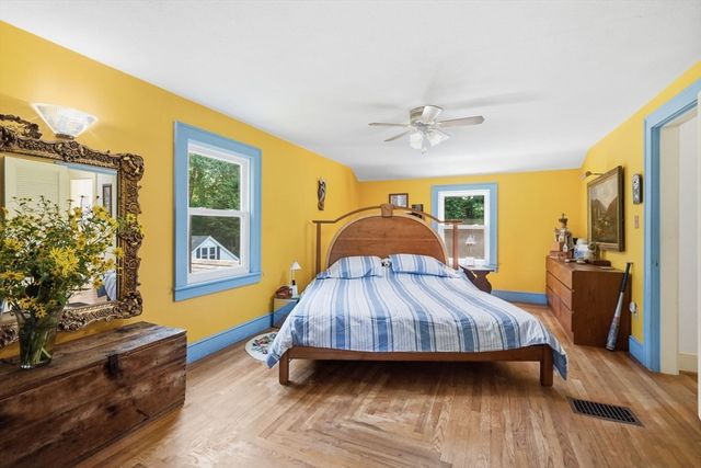 3057 Palmer St, Palmer, MA 01069