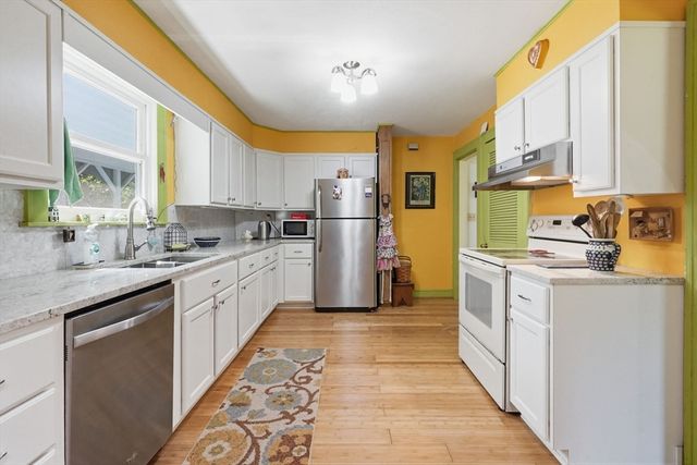 3057 Palmer St, Palmer, MA 01069