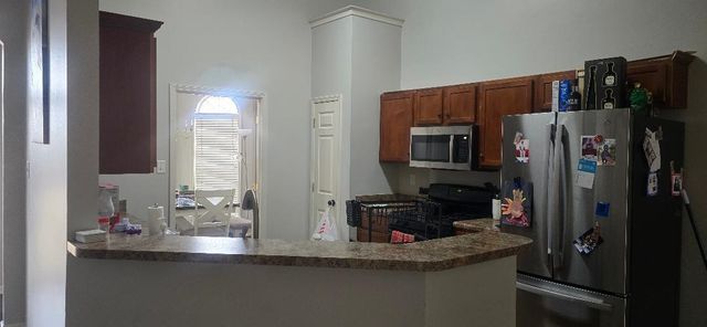 9885 AVERBURY DR, Cordova, TN 38016