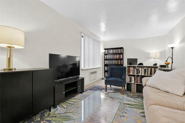 142-21 26th Avenue 5F, Flushing, NY 11354