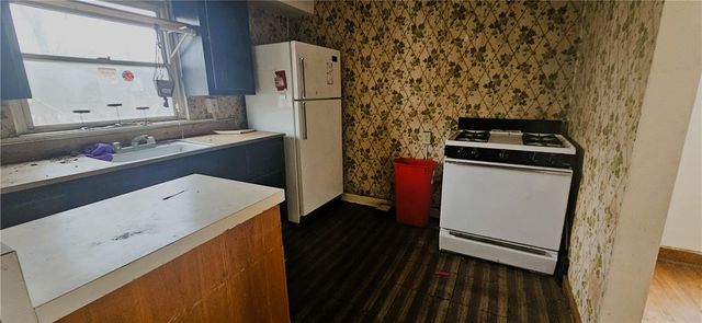 4600 3rd St, Versailles Boro, PA 15132