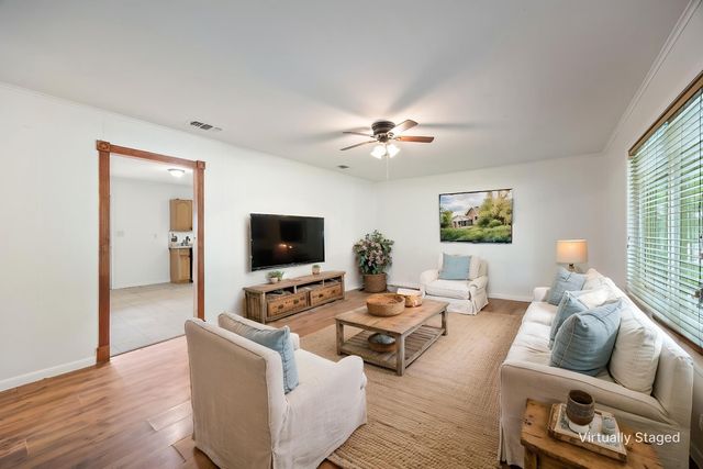571 S 1st Street, Point, TX 75472