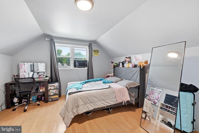 587 ARBOR RD, Morrisville, PA 19067