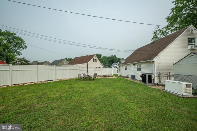 587 ARBOR RD, Morrisville, PA 19067