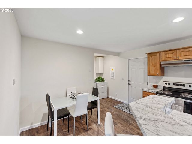 64274 SADDLER Rd, Coos Bay, OR 97420