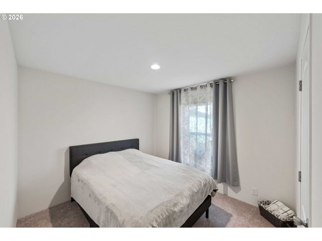 64274 SADDLER Rd, Coos Bay, OR 97420