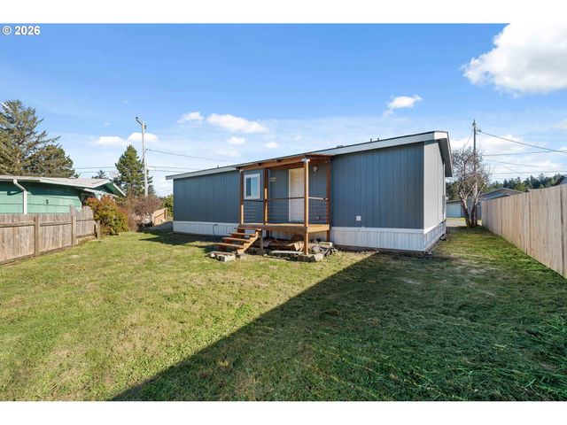 64274 SADDLER Rd, Coos Bay, OR 97420