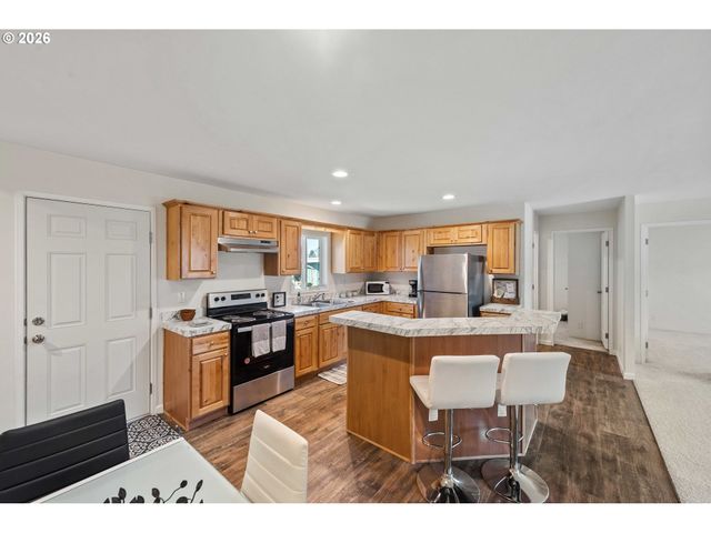 64274 SADDLER Rd, Coos Bay, OR 97420