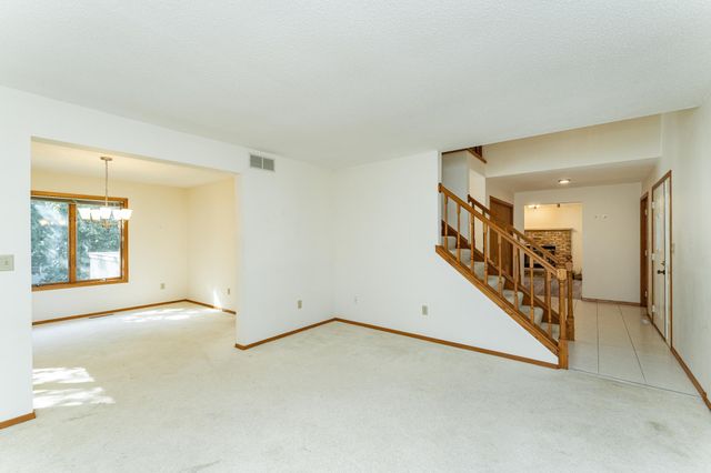 4412 Newcastle Lane NW, Rochester, MN 55901