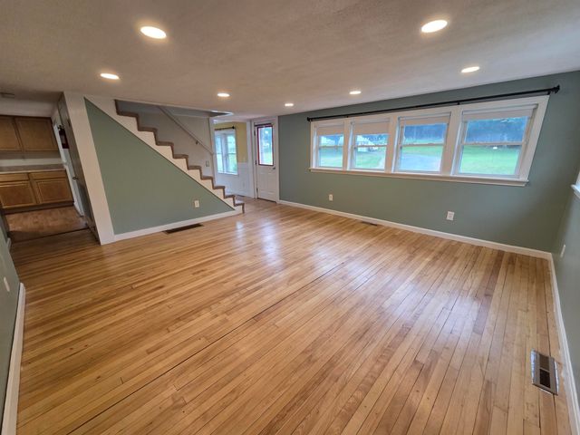 176 Shaker Hill Road, Enfield, NH 03748