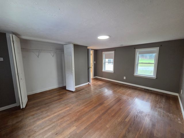 176 Shaker Hill Road, Enfield, NH 03748