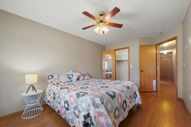 11975 Yellowpine Street NW, Coon Rapids, MN 55448