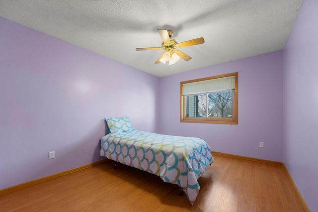 11975 Yellowpine Street NW, Coon Rapids, MN 55448