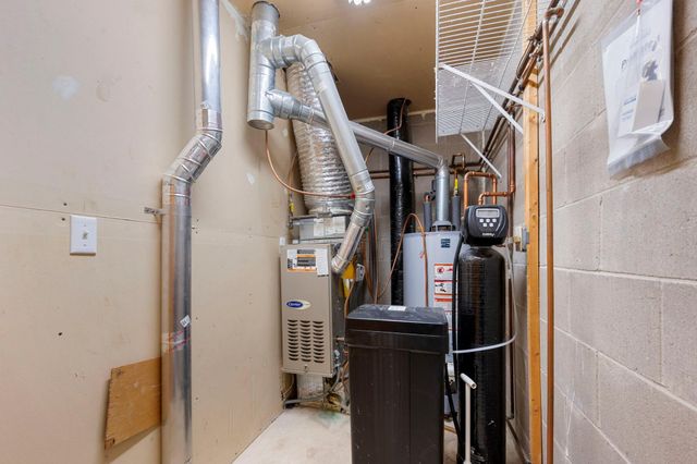 11975 Yellowpine Street NW, Coon Rapids, MN 55448