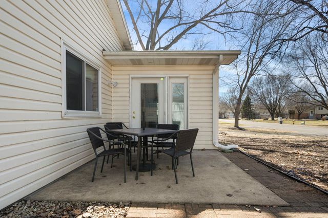 11975 Yellowpine Street NW, Coon Rapids, MN 55448