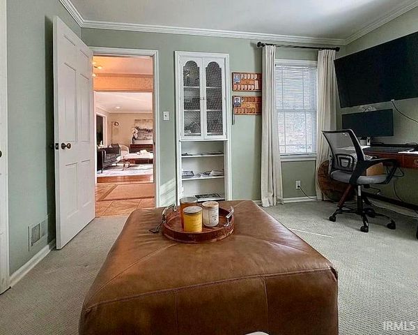 1212 Sunset Drive, Fort Wayne, IN 46807