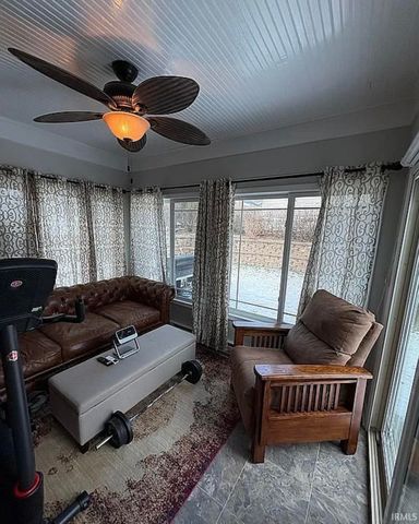 1212 Sunset Drive, Fort Wayne, IN 46807