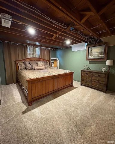 1212 Sunset Drive, Fort Wayne, IN 46807