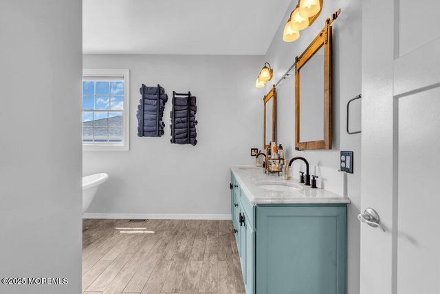 3158 Windsor Avenue, Toms River, NJ 08753