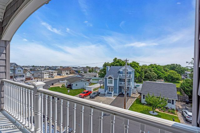 3158 Windsor Avenue, Toms River, NJ 08753