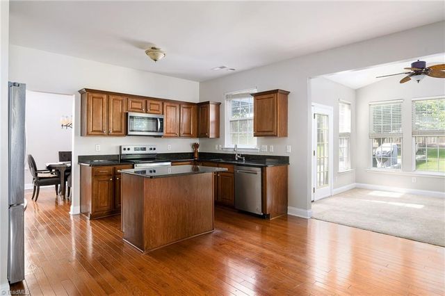 3741 Georgia Pond Lane, High Point, NC 27265