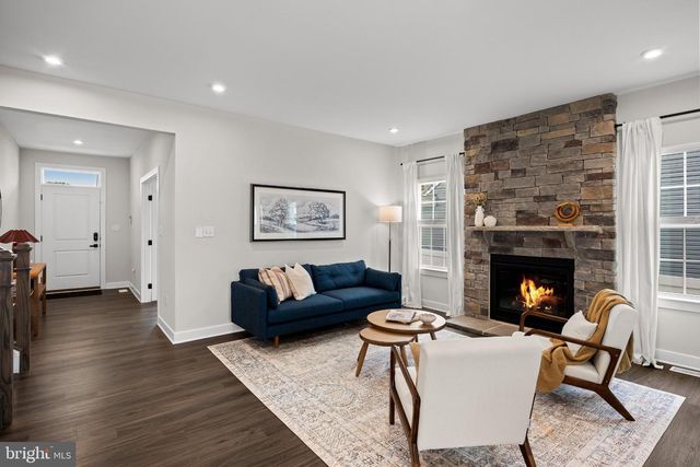 117 WESTON DR, Woolwich Twp, NJ 08085
