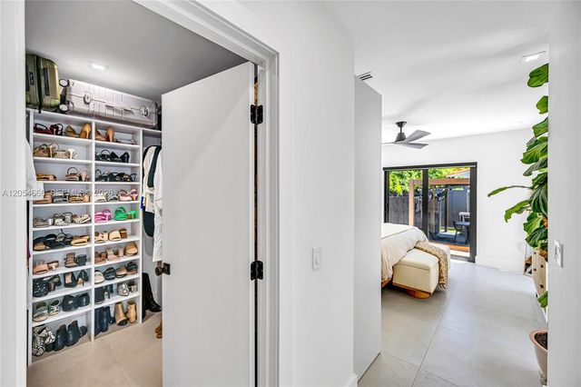 530 SW 18th Terrace, Miami, FL 33129