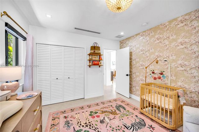 530 SW 18th Terrace, Miami, FL 33129