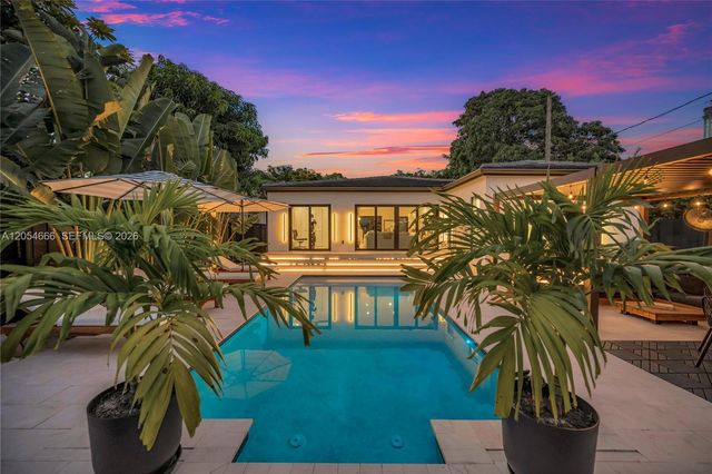 530 SW 18th Terrace, Miami, FL 33129