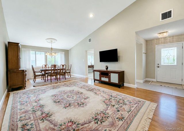 180 Strathmore Gate Drive, Stony Brook, NY 11790