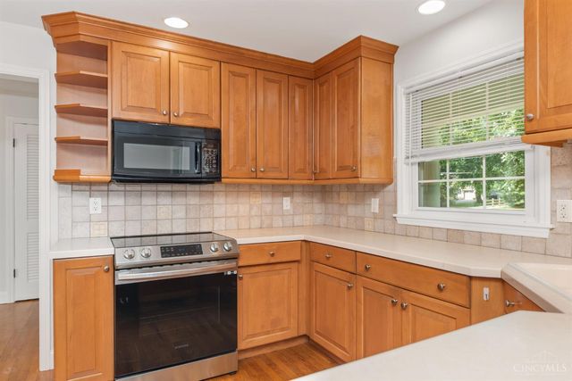 5818 Kenwood Road, Madeira, OH 45243