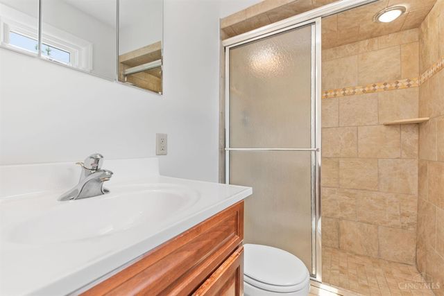 5818 Kenwood Road, Madeira, OH 45243