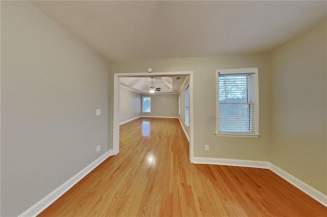 3893 Lorien NW Way, Kennesaw, GA 30152