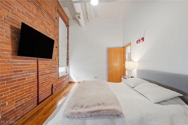 635 W Lakeside Avenue 402, Cleveland, OH 44113