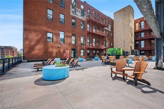 635 W Lakeside Avenue 402, Cleveland, OH 44113