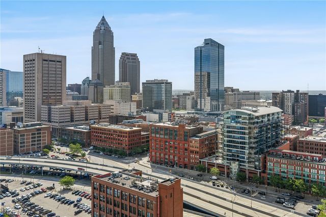 635 W Lakeside Avenue 402, Cleveland, OH 44113