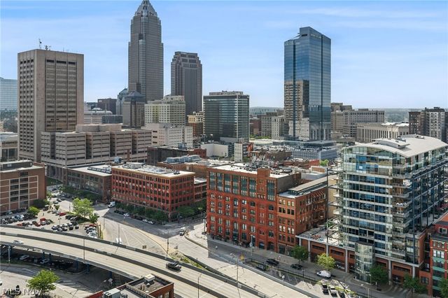 635 W Lakeside Avenue 402, Cleveland, OH 44113