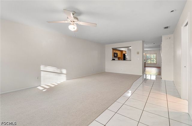 8302 Charter Club CIR 6, Fort Myers, FL 33919