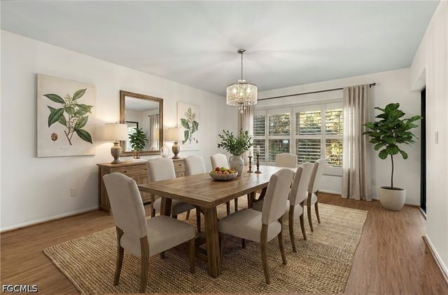 8302 Charter Club CIR 6, Fort Myers, FL 33919