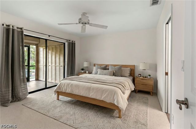 8302 Charter Club CIR 6, Fort Myers, FL 33919