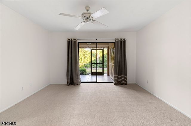 8302 Charter Club CIR 6, Fort Myers, FL 33919