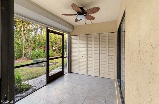 8302 Charter Club CIR 6, Fort Myers, FL 33919