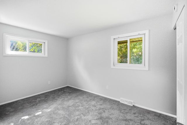 131 Brookhaven Avenue, Woodlawn, OH 45215