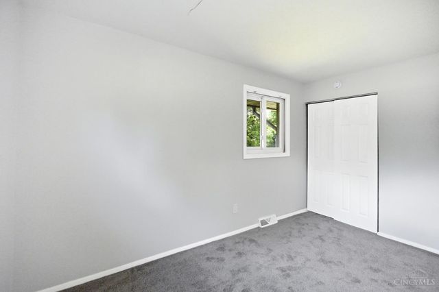 131 Brookhaven Avenue, Woodlawn, OH 45215