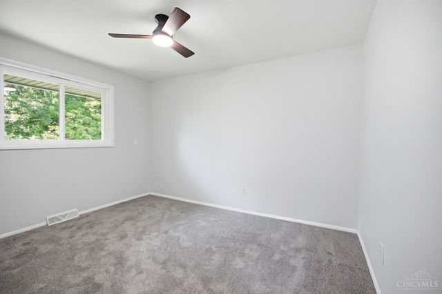 131 Brookhaven Avenue, Woodlawn, OH 45215