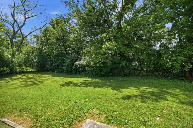 131 Brookhaven Avenue, Woodlawn, OH 45215